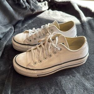 Converse Platform White Size 5 🤍